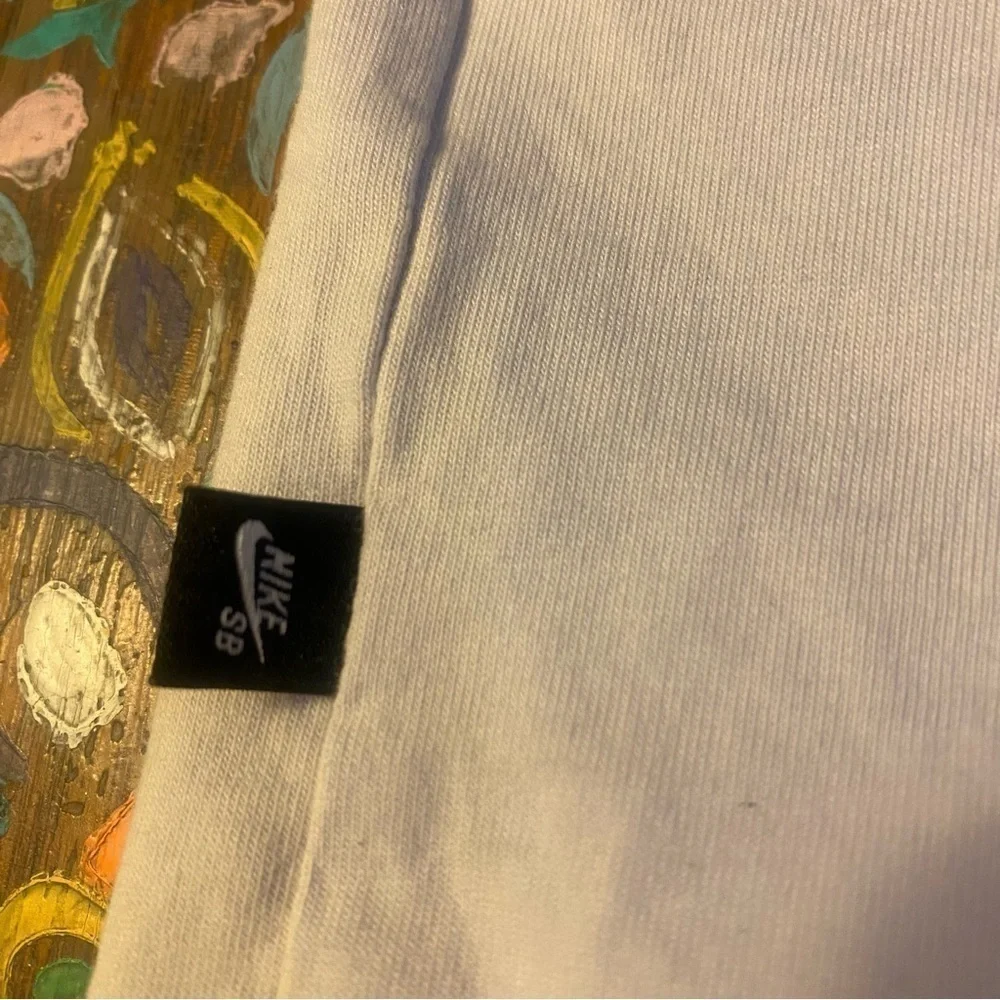 Men's Nike SB  Sportswear Tee Logo Short Sleeve 100% Cotton sz Medium